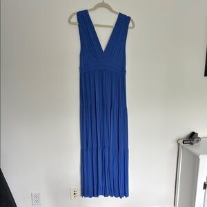 Diane Von Furstenberg Blue Sleeveless V-Neck Maxi Dress